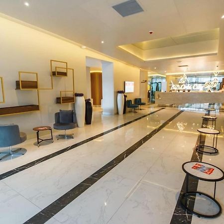 Batumi Aparthotel Orbi Twin Skyscraper מראה חיצוני תמונה