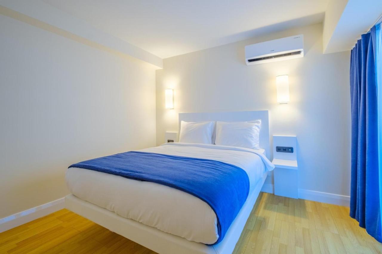 Batumi Aparthotel Orbi Twin Skyscraper מראה חיצוני תמונה